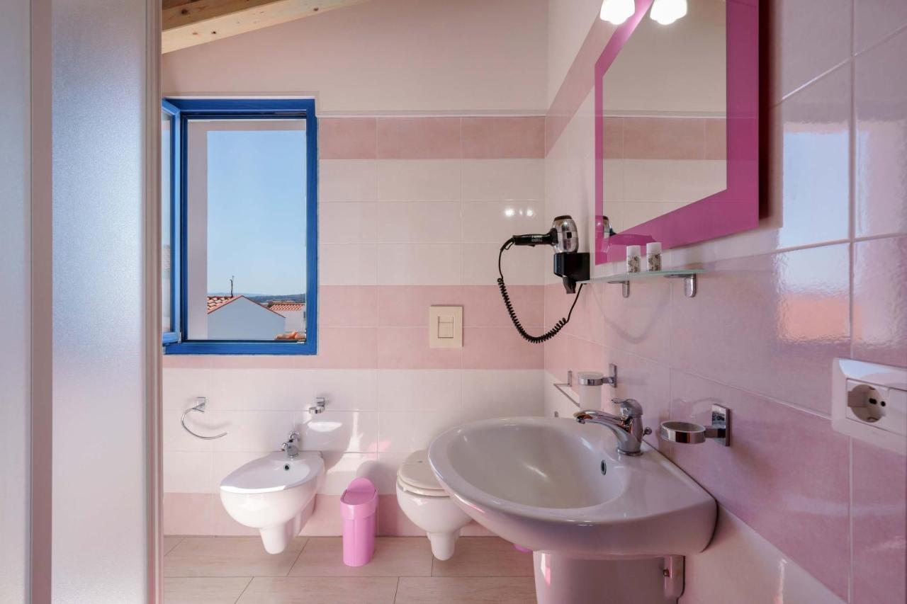 Calabisso Otel Calasetta Dış mekan fotoğraf